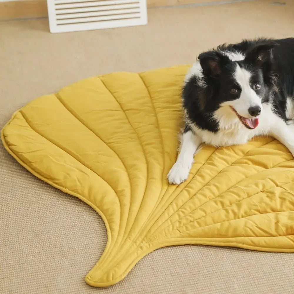 Dog Cooling Leaf Mat Blanket