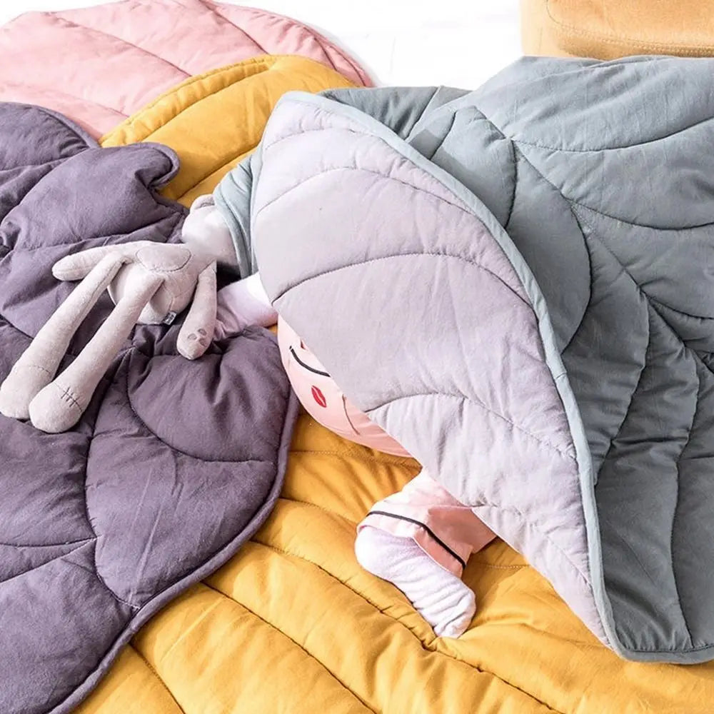 Dog Cooling Leaf Mat Blanket